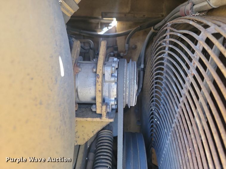 image for item DP3524 1988 Caterpillar 621E conventional scraper 