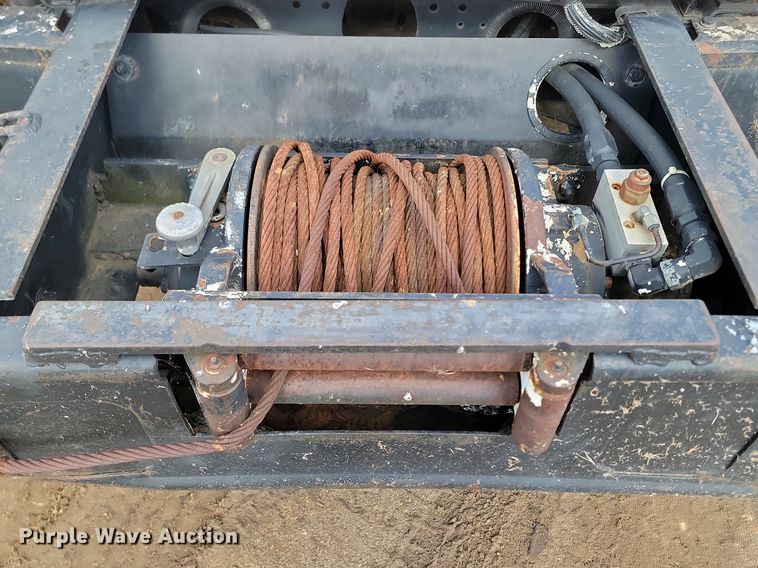 image for item DP5677 1992 White GMC  WG crane truck