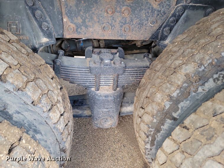 image for item DP5677 1992 White GMC  WG crane truck