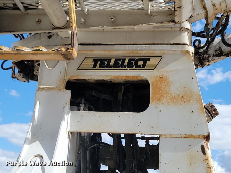 image for item DP5677 1992 White GMC  WG crane truck