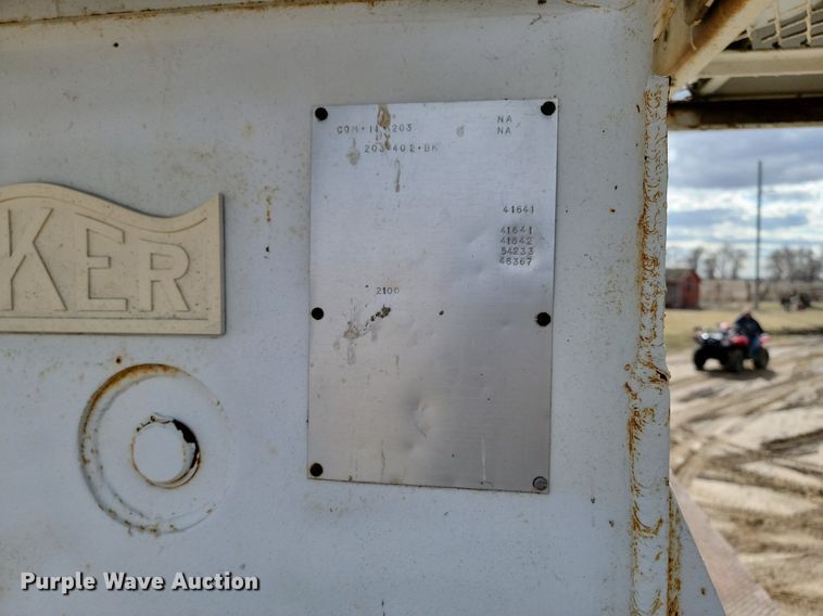 image for item DP5677 1992 White GMC  WG crane truck