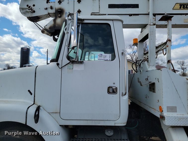 image for item DP5677 1992 White GMC  WG crane truck