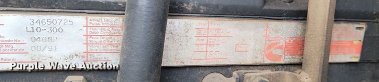 image for item DP5677 1992 White GMC  WG crane truck