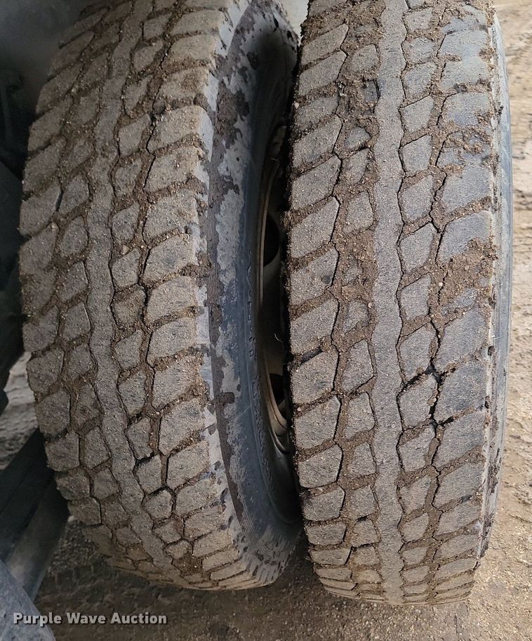 image for item DP5677 1992 White GMC  WG crane truck