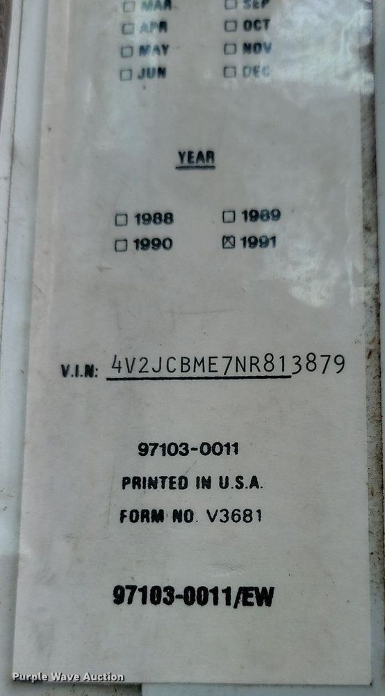 image for item DP5677 1992 White GMC  WG crane truck