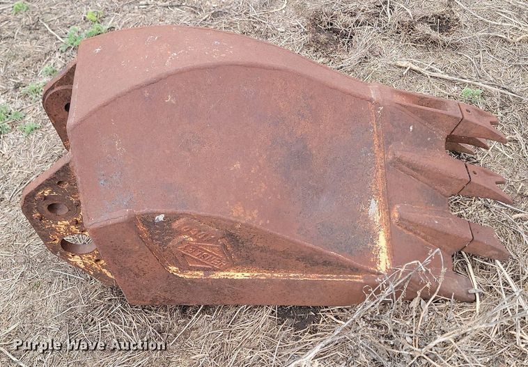 image for item DP5678 Hensley  22