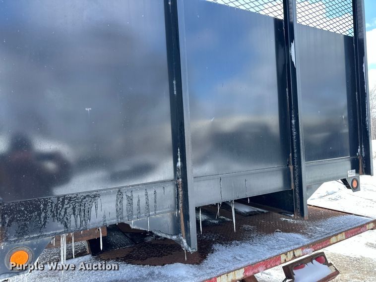 image for item DQ0620 Tafco flatbed