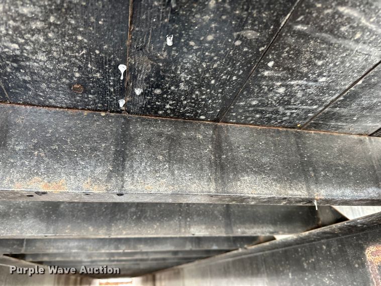 image for item DQ0620 Tafco flatbed