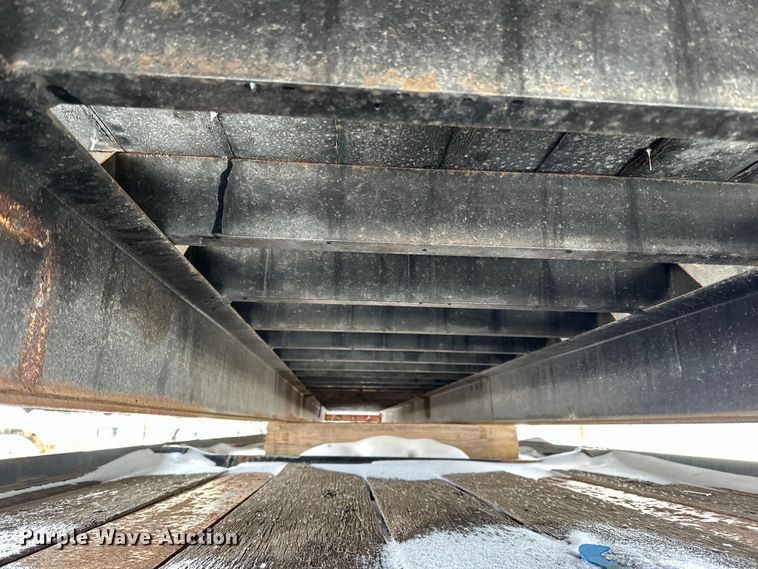 image for item DQ0620 Tafco flatbed