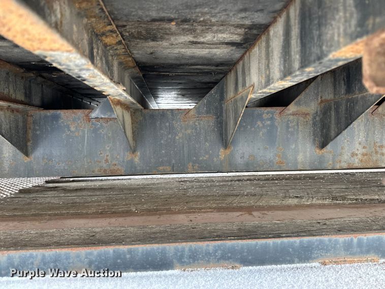 image for item DQ0620 Tafco flatbed