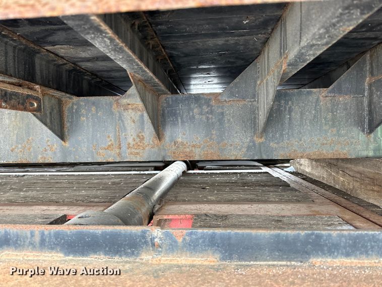 image for item DQ0620 Tafco flatbed