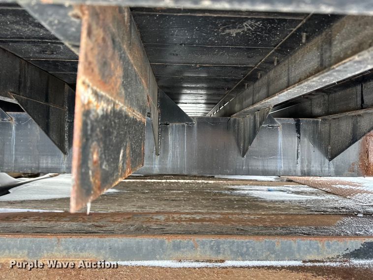 image for item DQ0620 Tafco flatbed