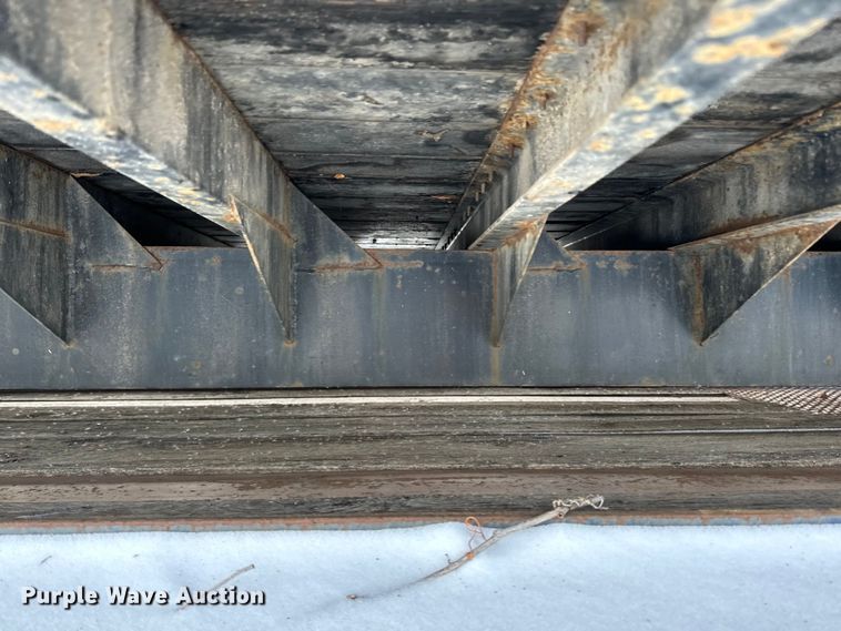 image for item DQ0620 Tafco flatbed