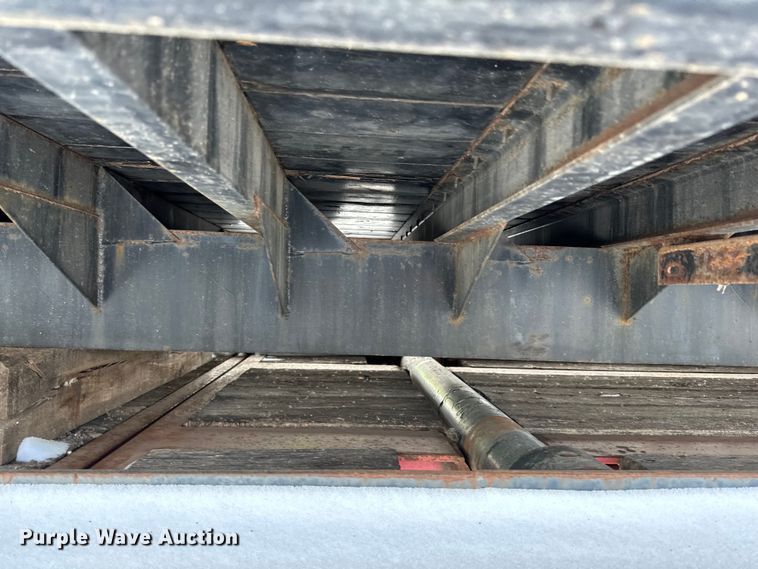 image for item DQ0620 Tafco flatbed