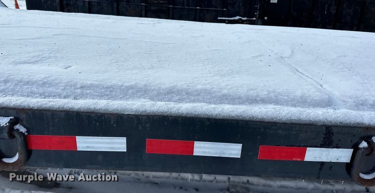 image for item DQ0621 2007 Towmaster T50 equipment trailer