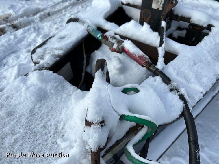 image for item DQ0621 2007 Towmaster T50 equipment trailer