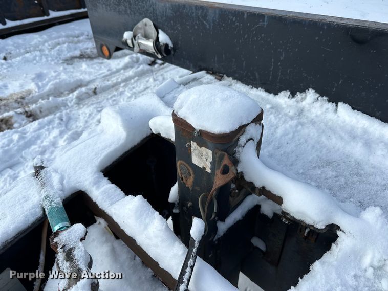 image for item DQ0621 2007 Towmaster T50 equipment trailer