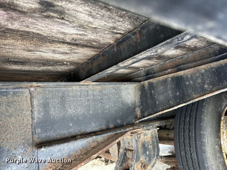 image for item DQ0621 2007 Towmaster T50 equipment trailer