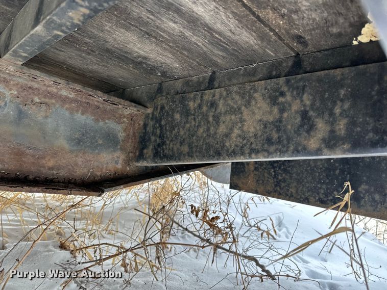 image for item DQ0621 2007 Towmaster T50 equipment trailer