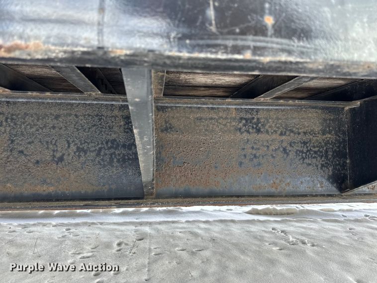 image for item DQ0621 2007 Towmaster T50 equipment trailer