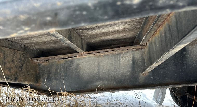 image for item DQ0621 2007 Towmaster T50 equipment trailer