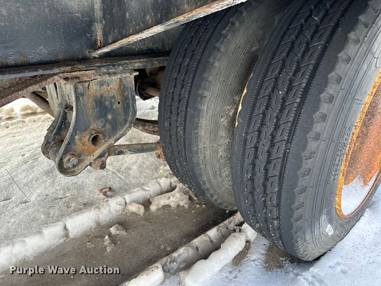 image for item DQ0621 2007 Towmaster T50 equipment trailer