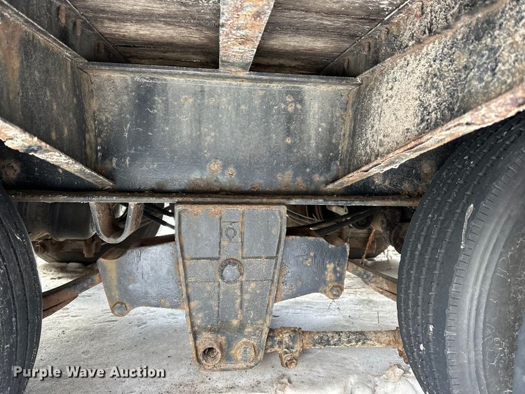 image for item DQ0621 2007 Towmaster T50 equipment trailer