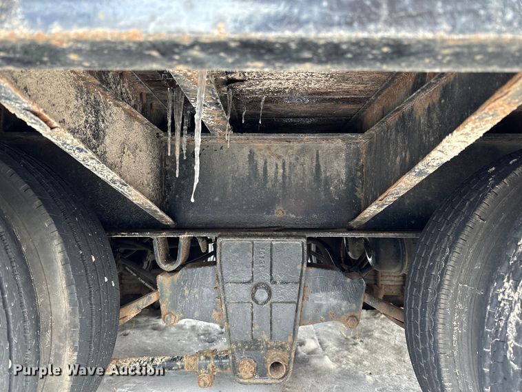 image for item DQ0621 2007 Towmaster T50 equipment trailer