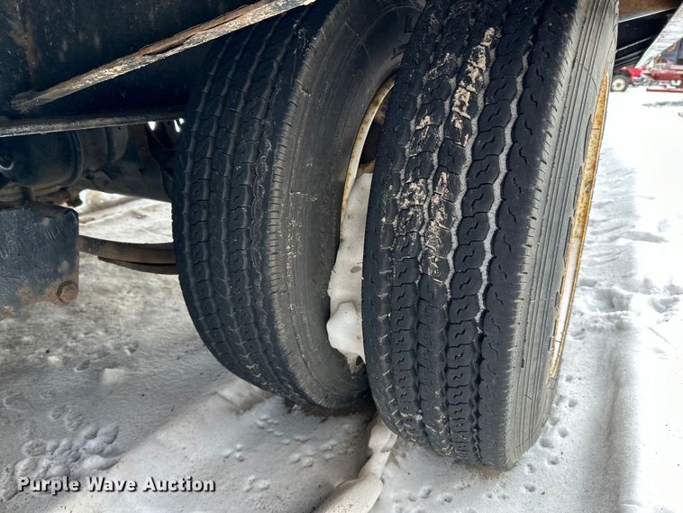 image for item DQ0621 2007 Towmaster T50 equipment trailer