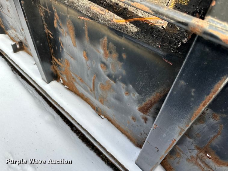 image for item DQ0622 K&H Welding roll-off dumpster