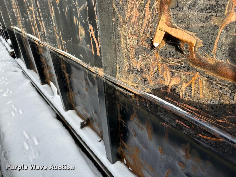 image for item DQ0622 K&H Welding roll-off dumpster