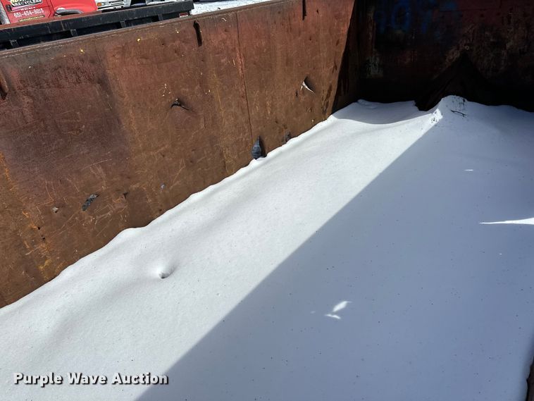 image for item DQ0622 K&H Welding roll-off dumpster