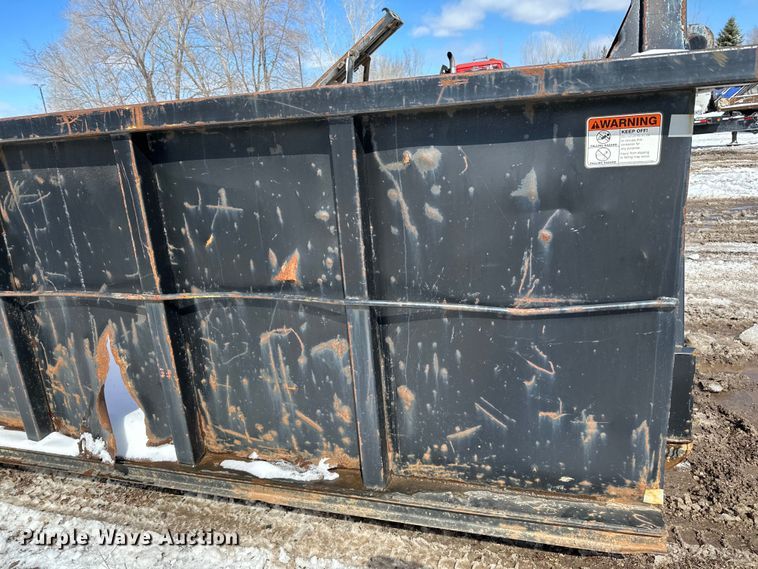image for item DQ0622 K&H Welding roll-off dumpster