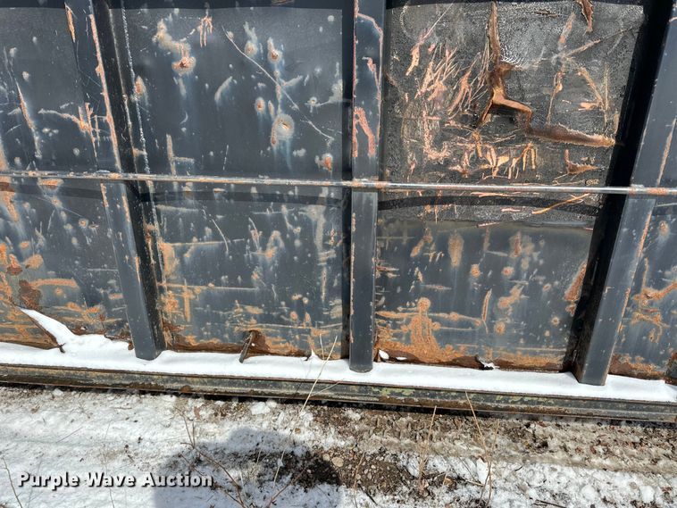 image for item DQ0622 K&H Welding roll-off dumpster