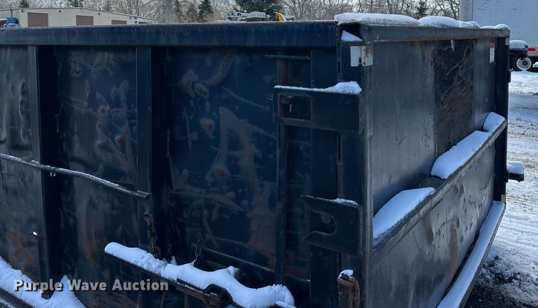 image for item DQ0622 K&H Welding roll-off dumpster