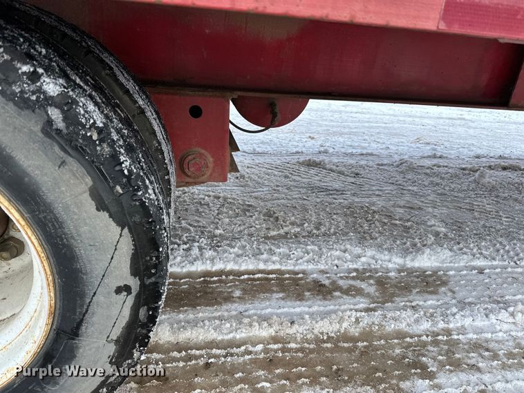 image for item DQ0624 2006 Overbilt tilt deck equipment trailer