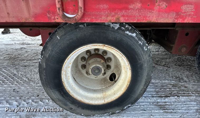 image for item DQ0624 2006 Overbilt tilt deck equipment trailer