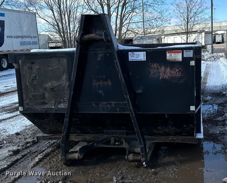 image for item DQ0625 K&H Welding roll-off dumpster