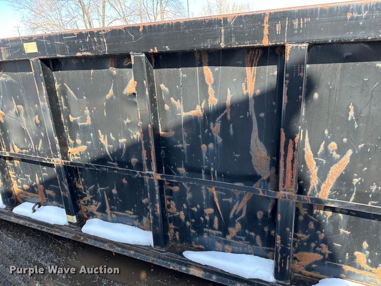 image for item DQ0625 K&H Welding roll-off dumpster