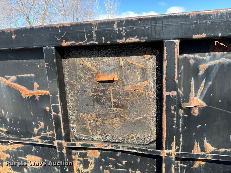 image for item DQ0625 K&H Welding roll-off dumpster
