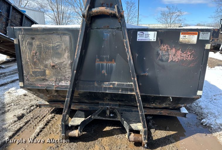 image for item DQ0625 K&H Welding roll-off dumpster