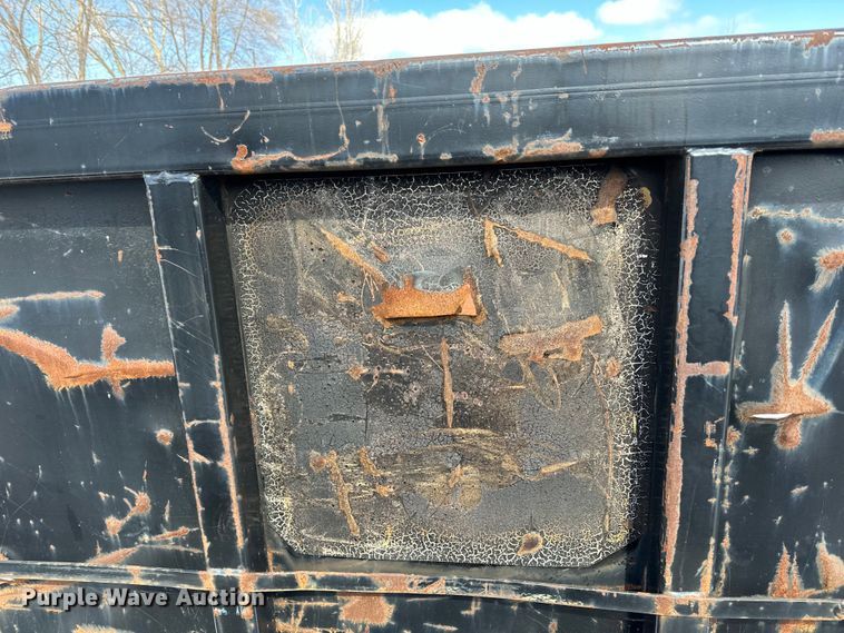 image for item DQ0625 K&H Welding roll-off dumpster