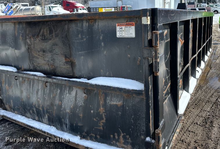 image for item DQ0625 K&H Welding roll-off dumpster