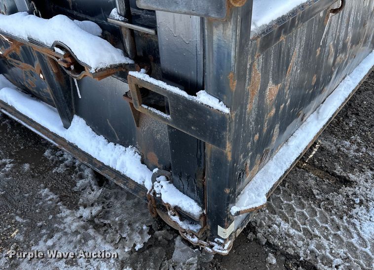 image for item DQ0625 K&H Welding roll-off dumpster