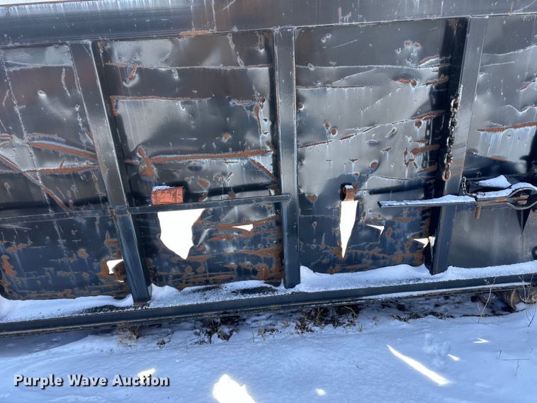 image for item DQ0626 K&H Welding roll-off dumpster