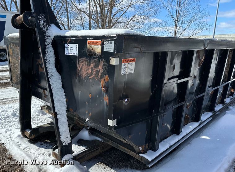image for item DQ0626 K&H Welding roll-off dumpster