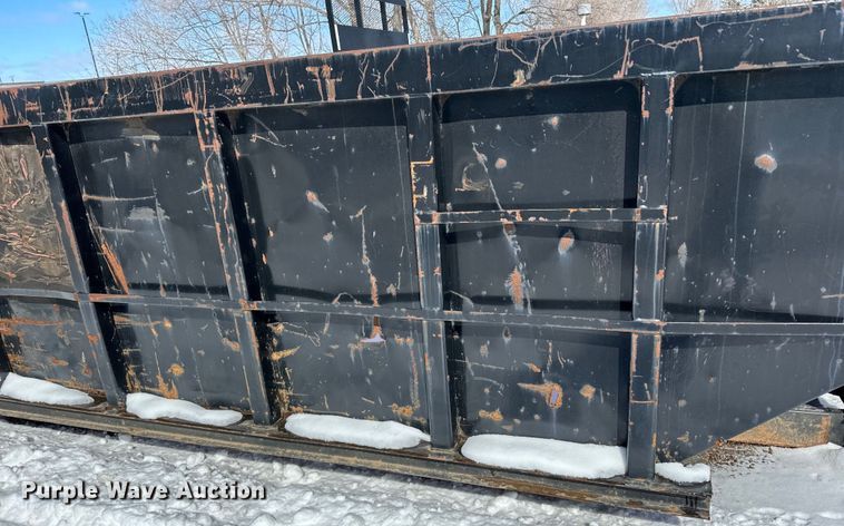 image for item DQ0626 K&H Welding roll-off dumpster