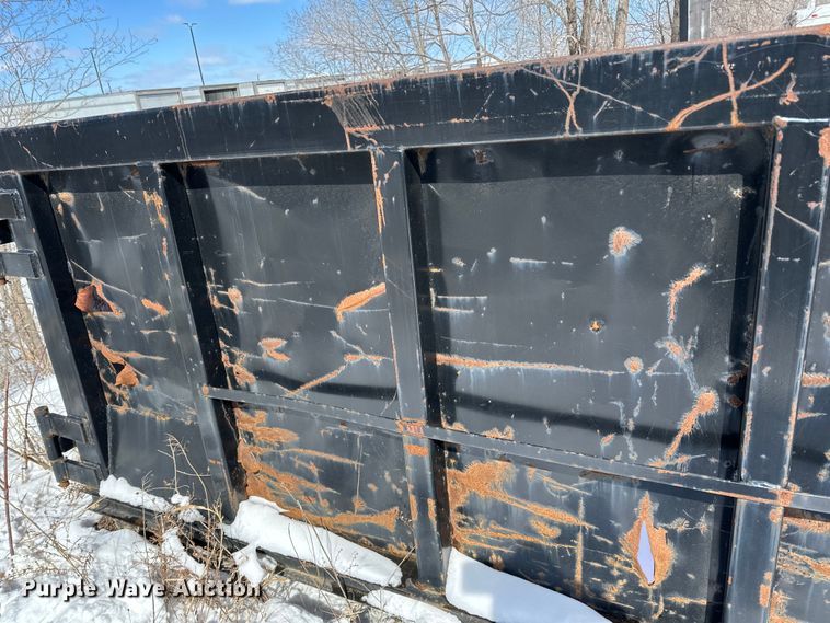 image for item DQ0626 K&H Welding roll-off dumpster