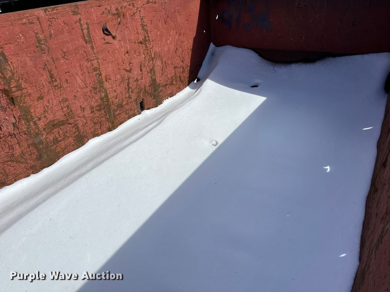 image for item DQ0626 K&H Welding roll-off dumpster