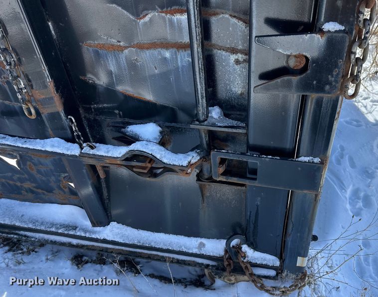 image for item DQ0626 K&H Welding roll-off dumpster